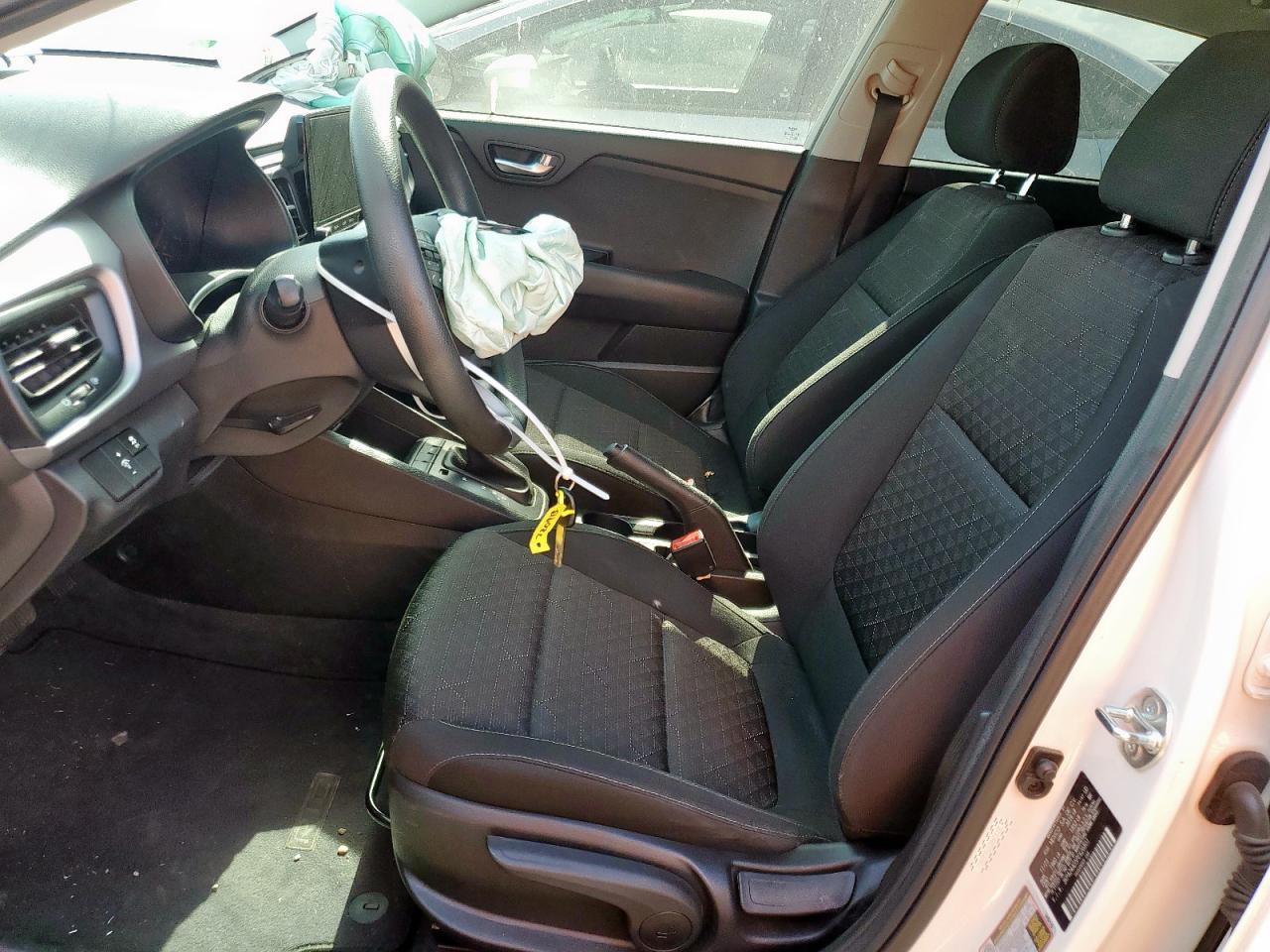 2023 Kia Rio Lx - Image 7