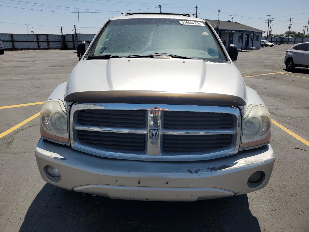 2005 Dodge Durango Limited - Image 5
