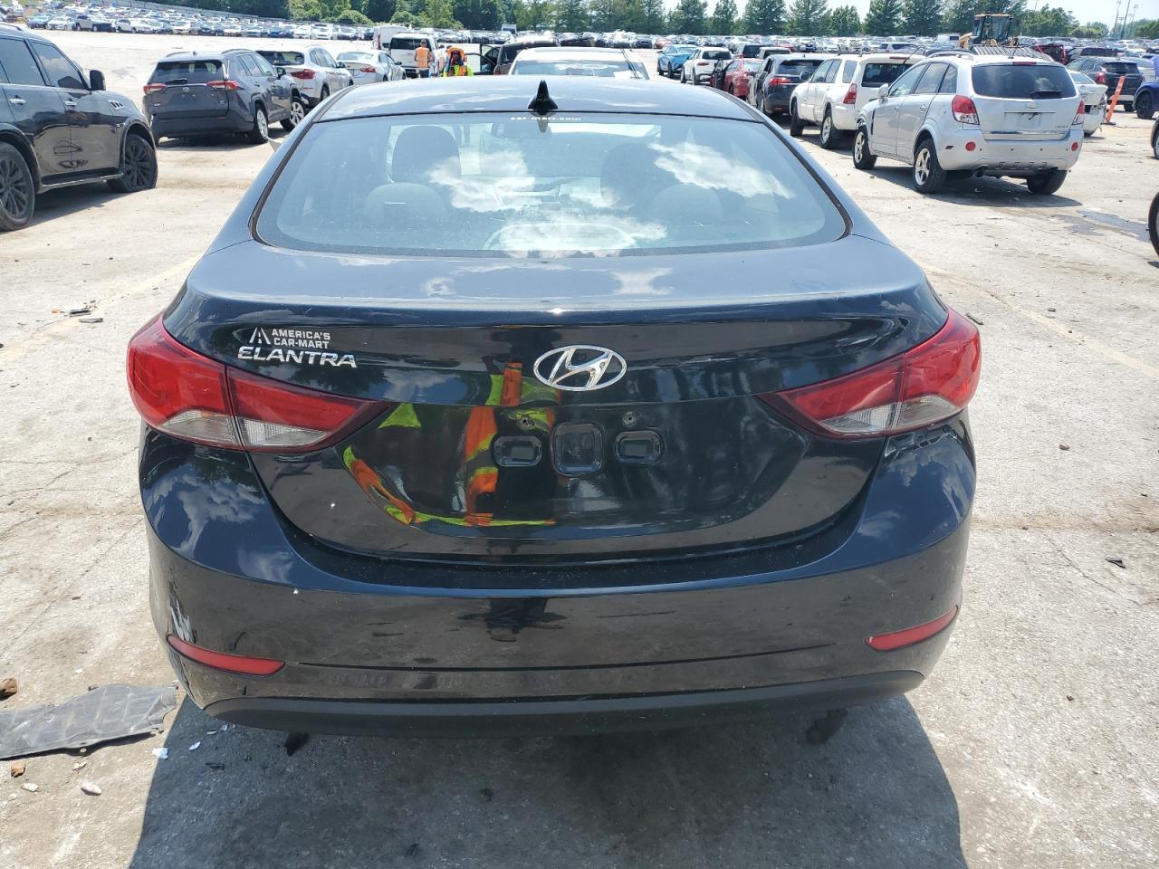 2015 Hyundai Elantra Se - Image 6