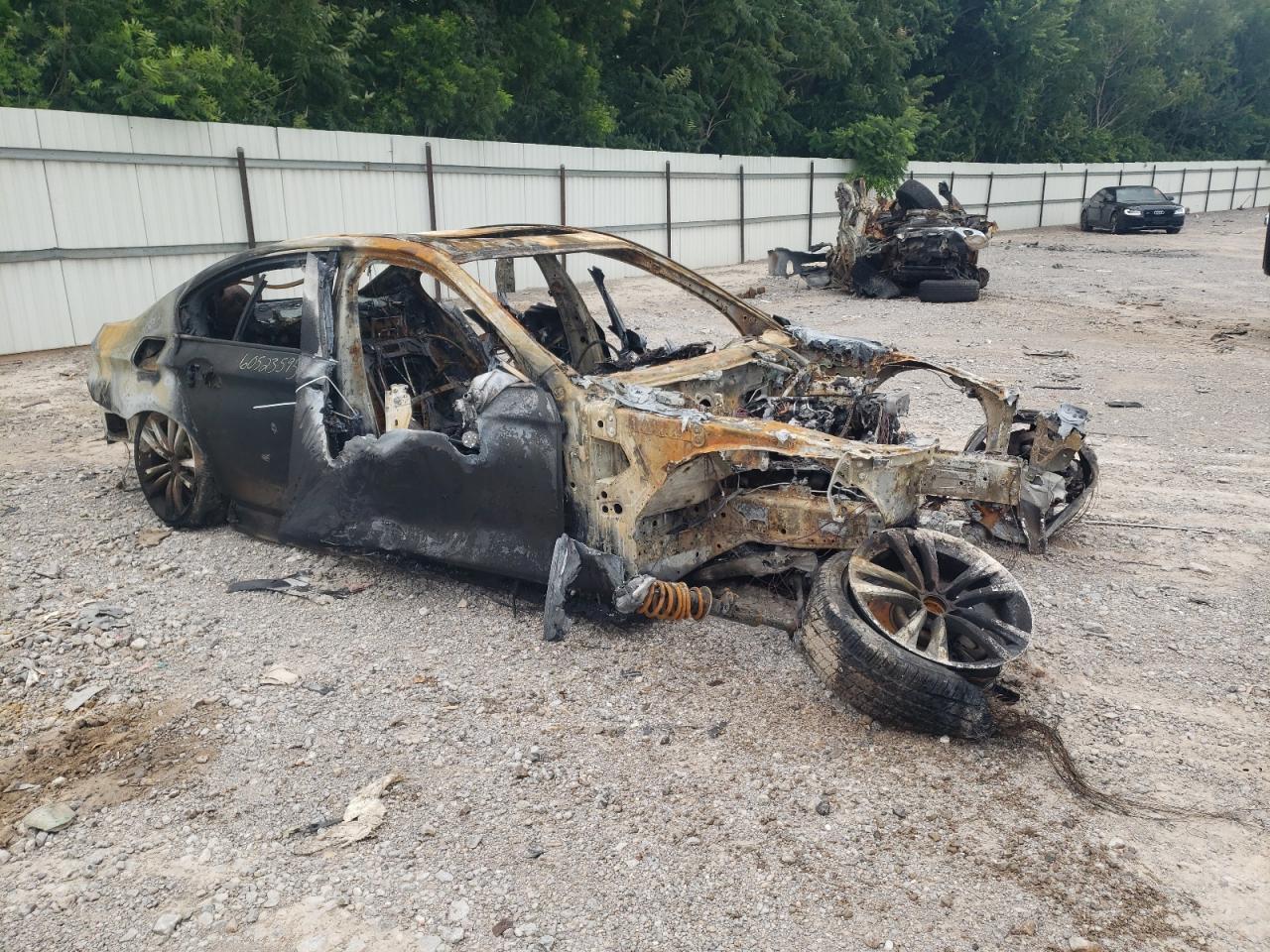 2016 BMW 528 I - Image 4