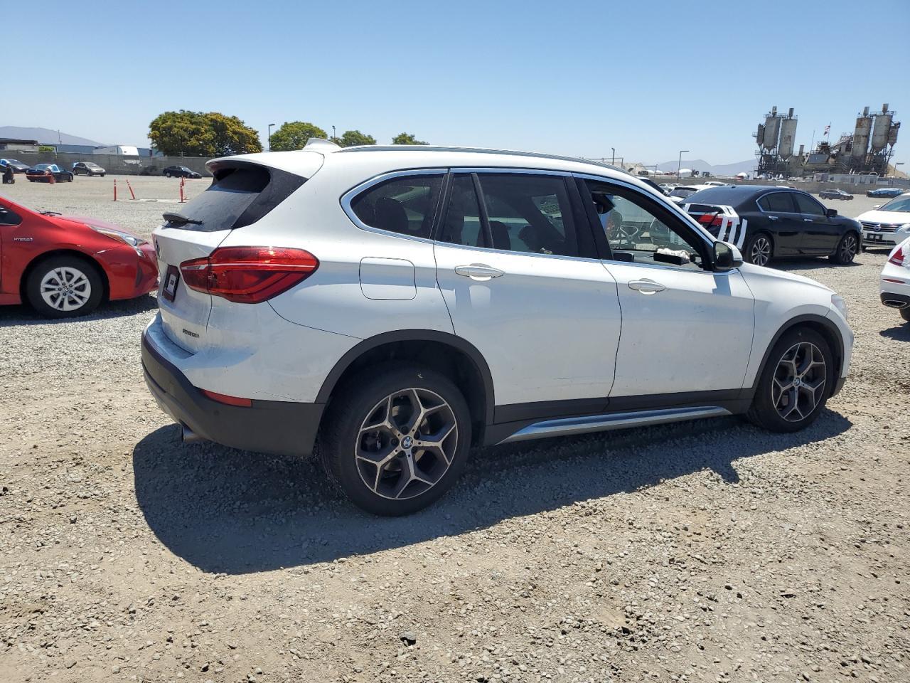 2019 BMW X1 Sdrive28I - Image 3