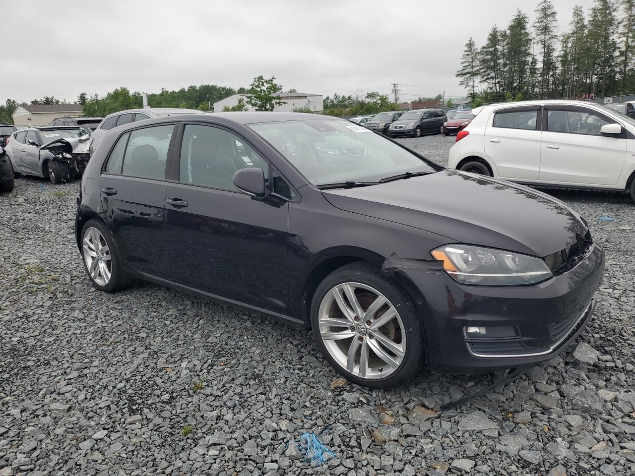 2016 Volkswagen Golf S/Se - Image 4
