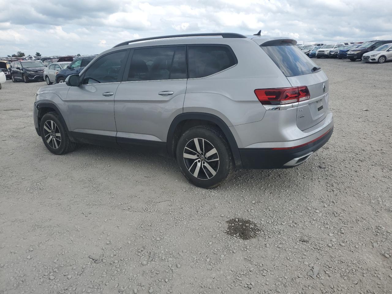 2021 Volkswagen Atlas Se - Фото 2