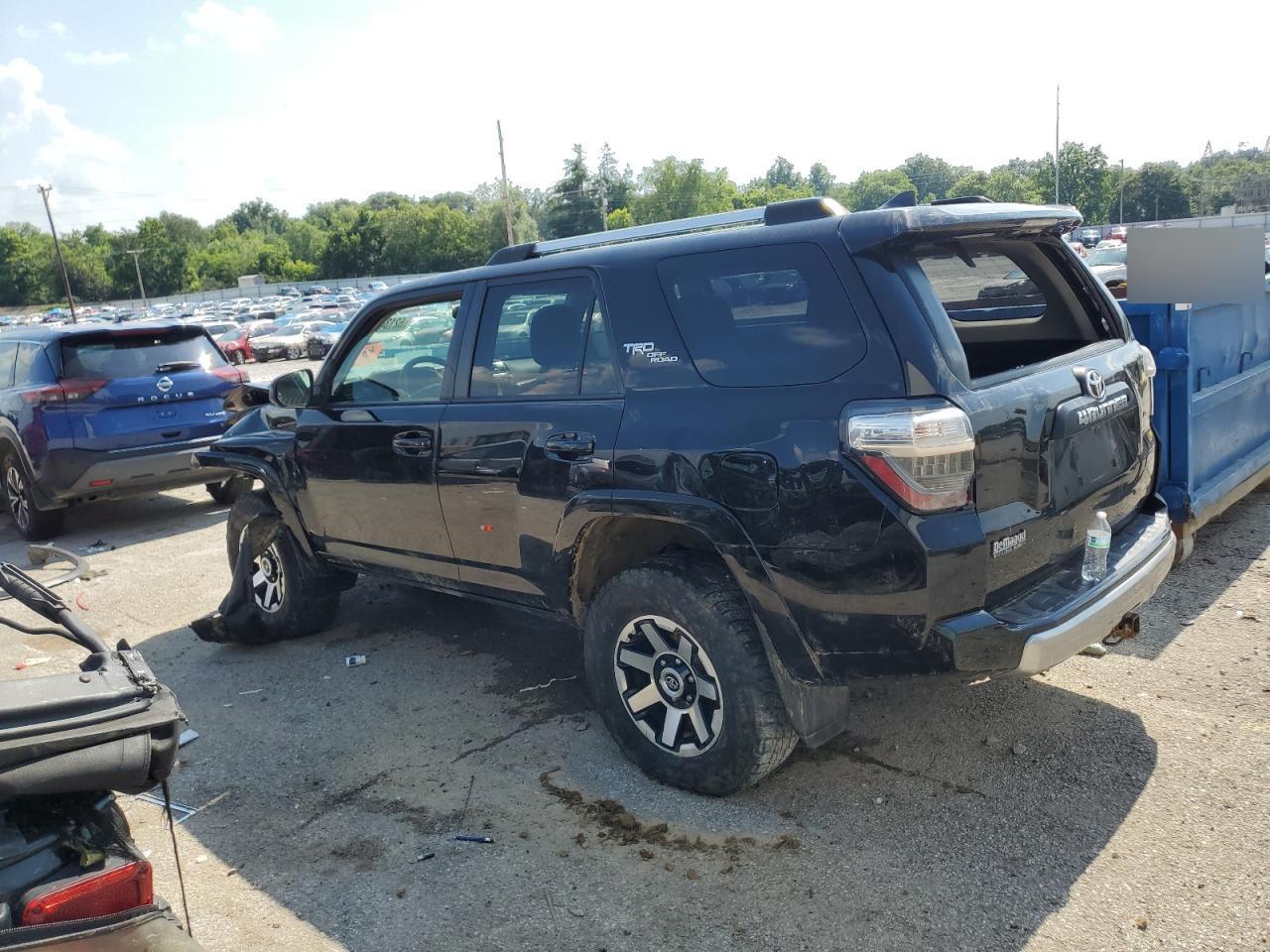 2018 Toyota 4Runner Sr5/Sr5 Premium - Фото 2