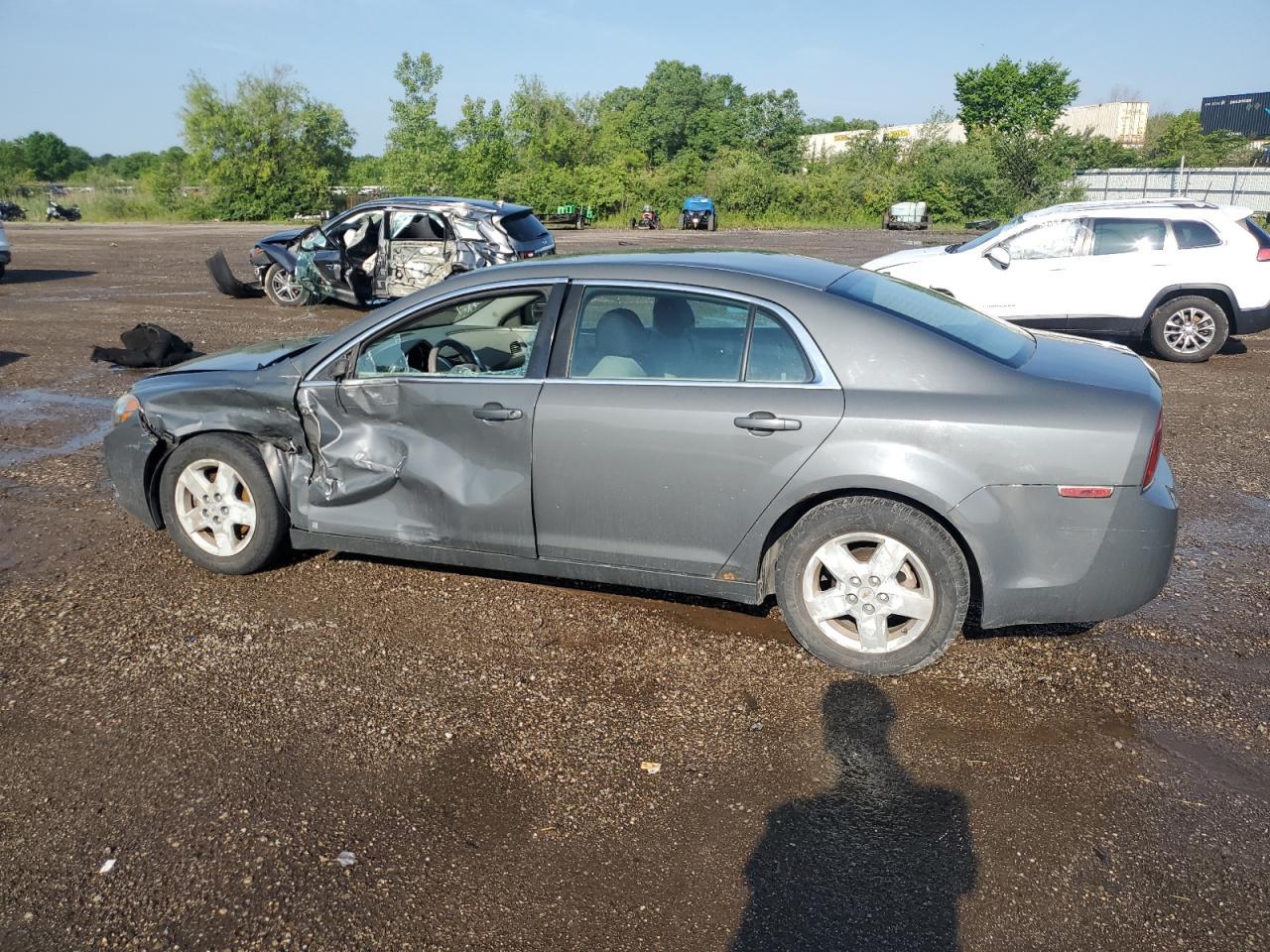 2008 Chevrolet Malibu Ls - Фото 2