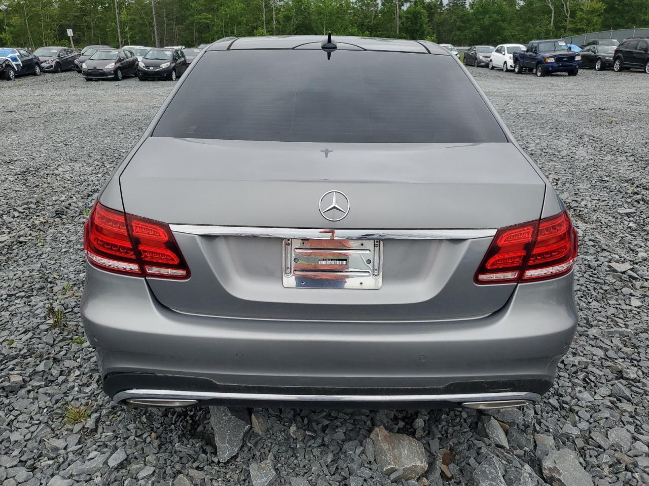 2015 Mercedes-Benz E 250 Bluetec - Фото 6