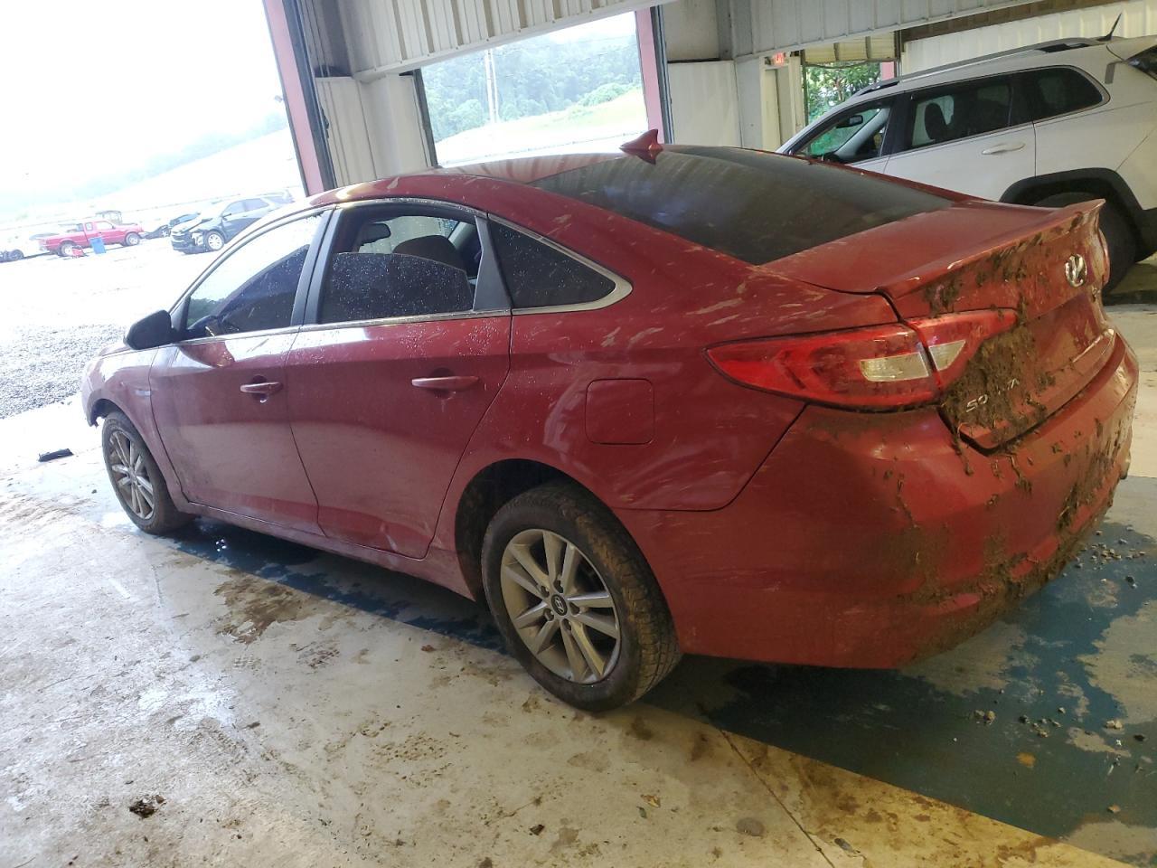 2017 Hyundai Sonata Se - Фото 2