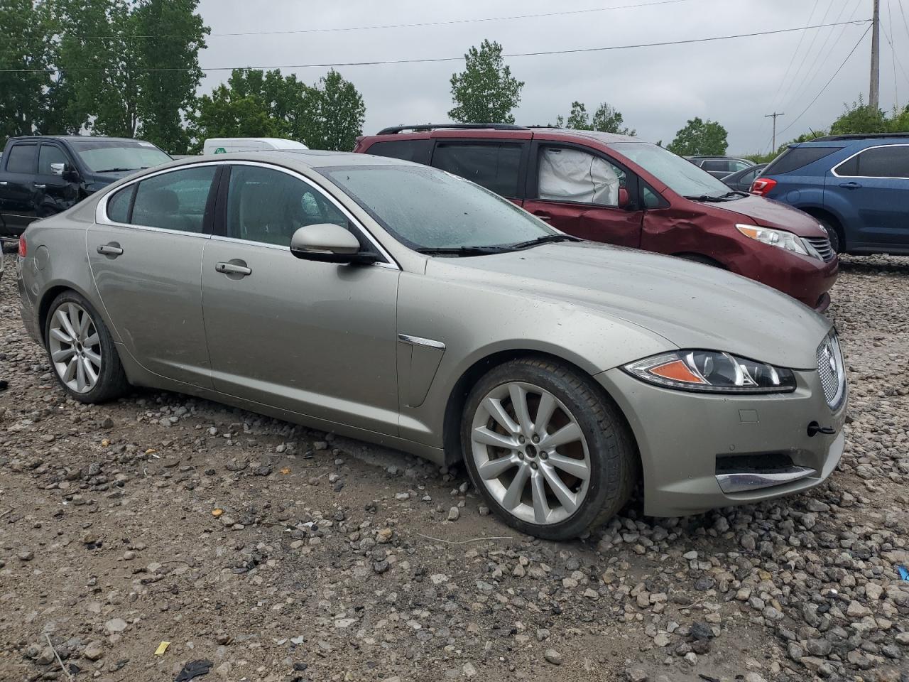 2014 Jaguar Xf - Фото 4
