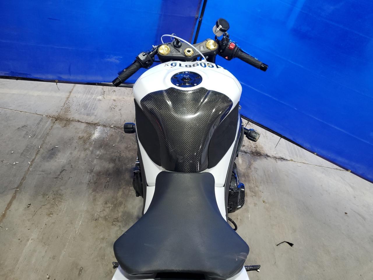 2023 Suzuki Gsx-R1000 - Image 6