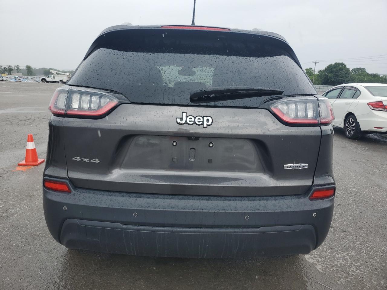 2019 Jeep Cherokee Latitude Plus - Image 6