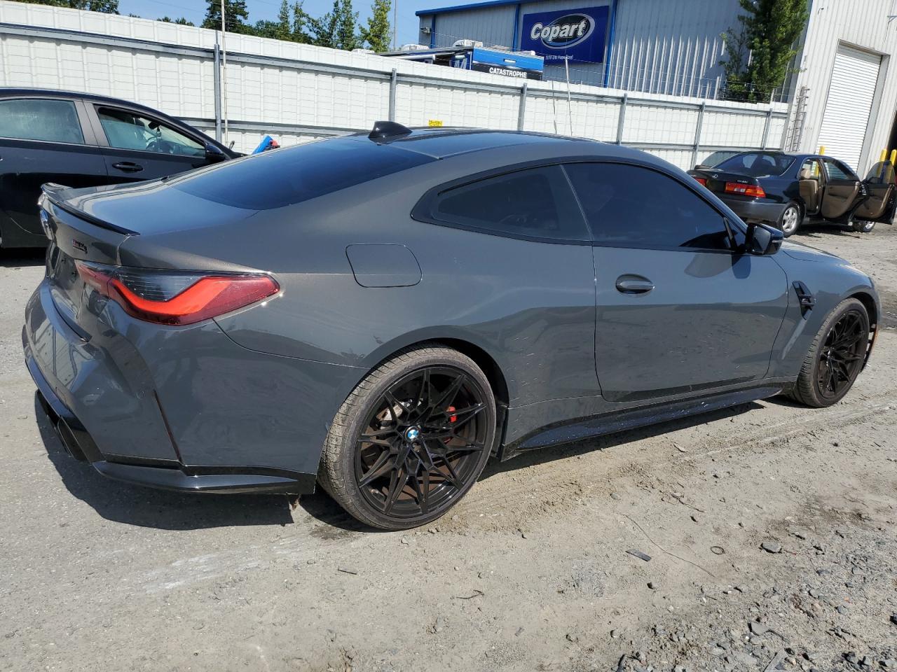 2022 BMW M4 Competition - Фото 3