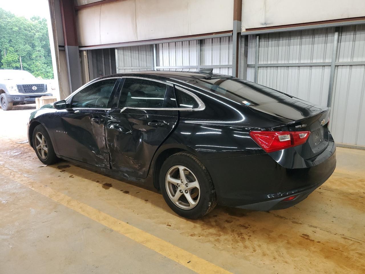 2018 Chevrolet Malibu Ls - Image 2