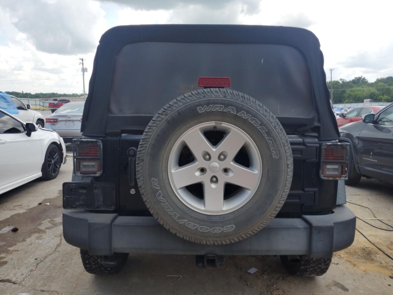 2016 Jeep Wrangler Unlimited Sport - Фото 6