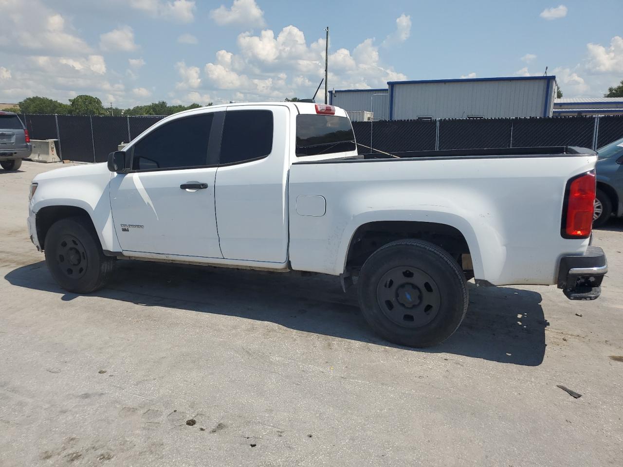 2016 Chevrolet Colorado - Image 2