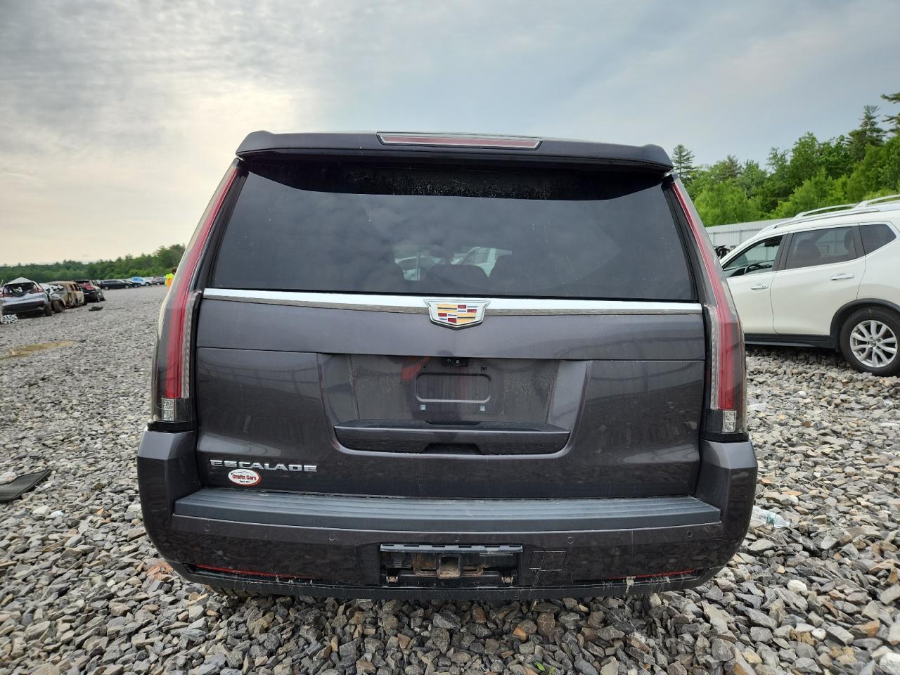 2017 Cadillac Escalade Premium Luxury - Image 6