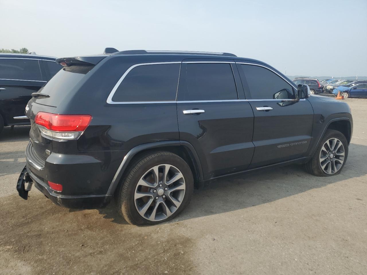 2017 Jeep Grand Cherokee Overland - Фото 3