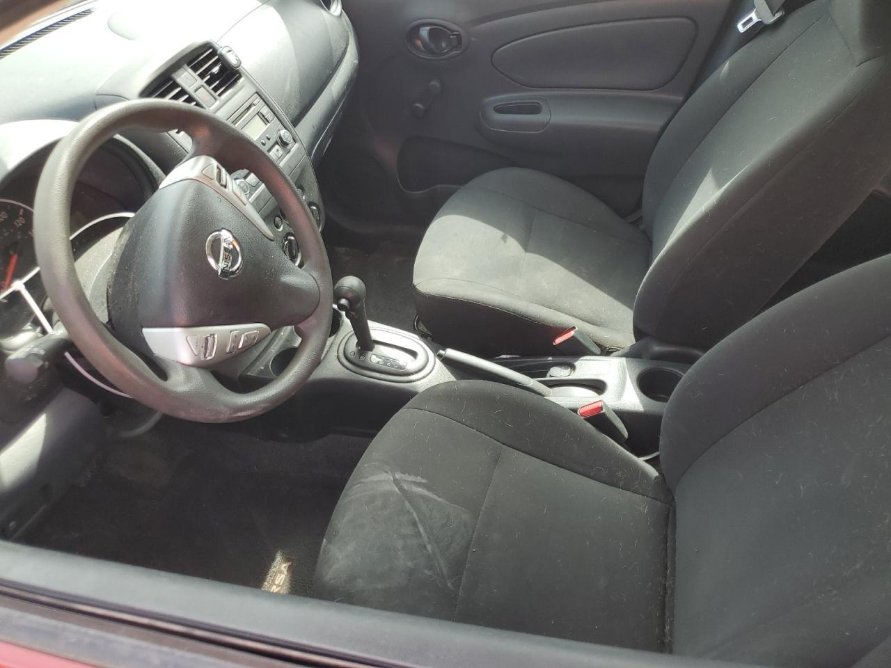 2015 Nissan Versa S - Image 7