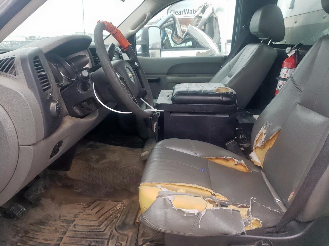 2013 Chevrolet Silverado C2500 Heavy Duty - Фото 7