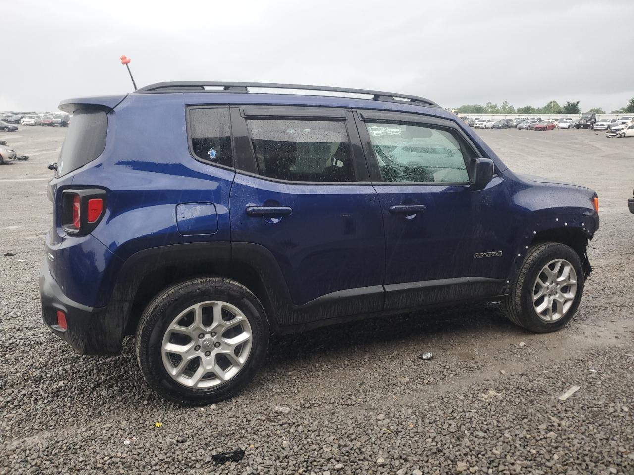2018 Jeep Renegade Latitude - Фото 3
