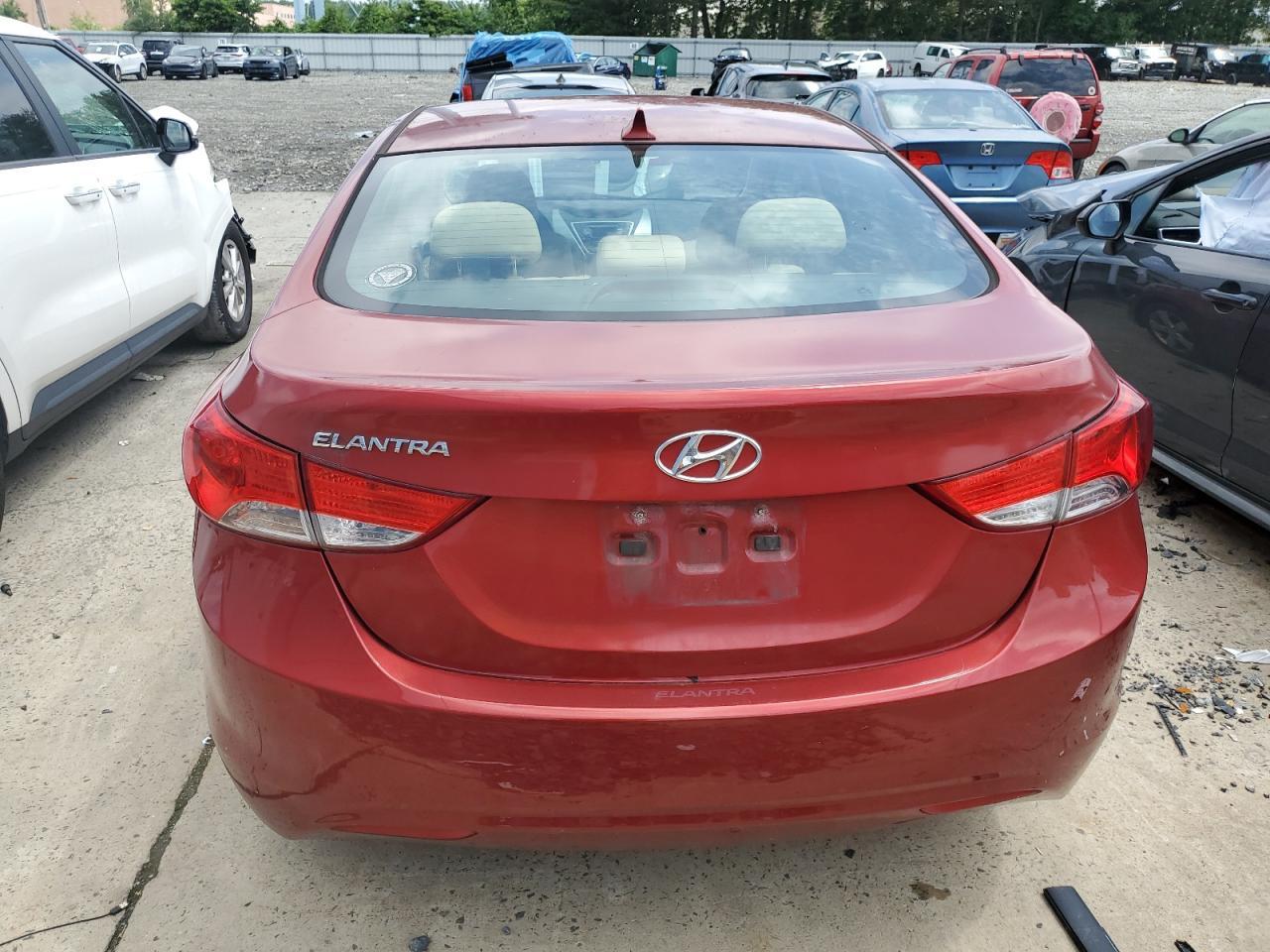 2013 Hyundai Elantra Gls - Фото 6