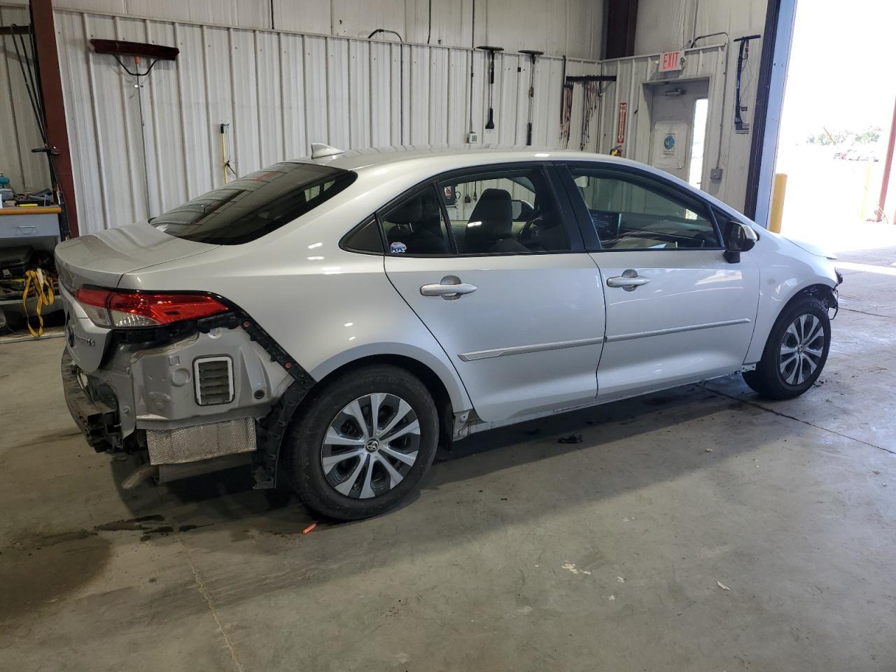 2020 Toyota Corolla Le - Фото 3