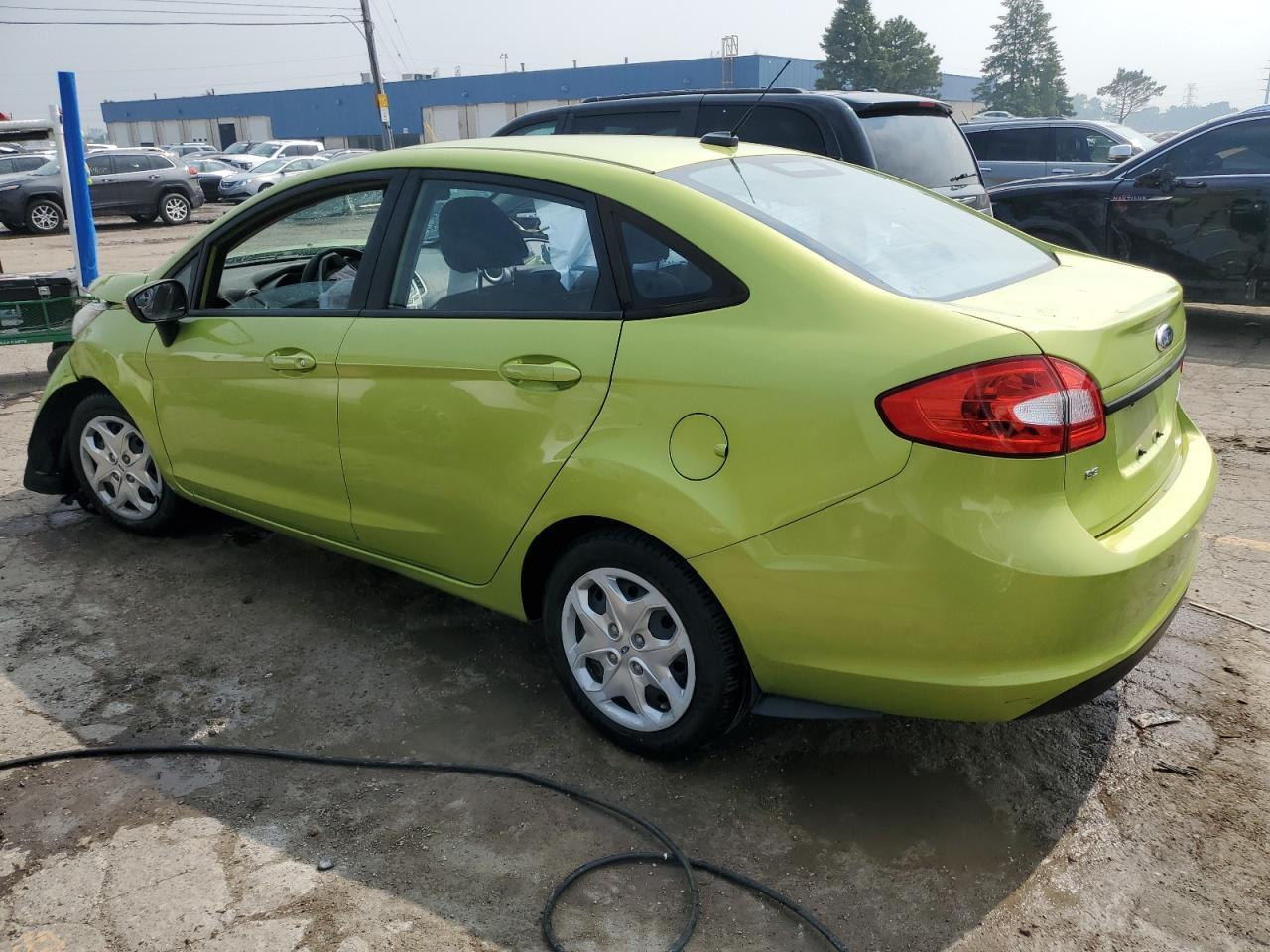 2013 Ford Fiesta Se - Фото 2