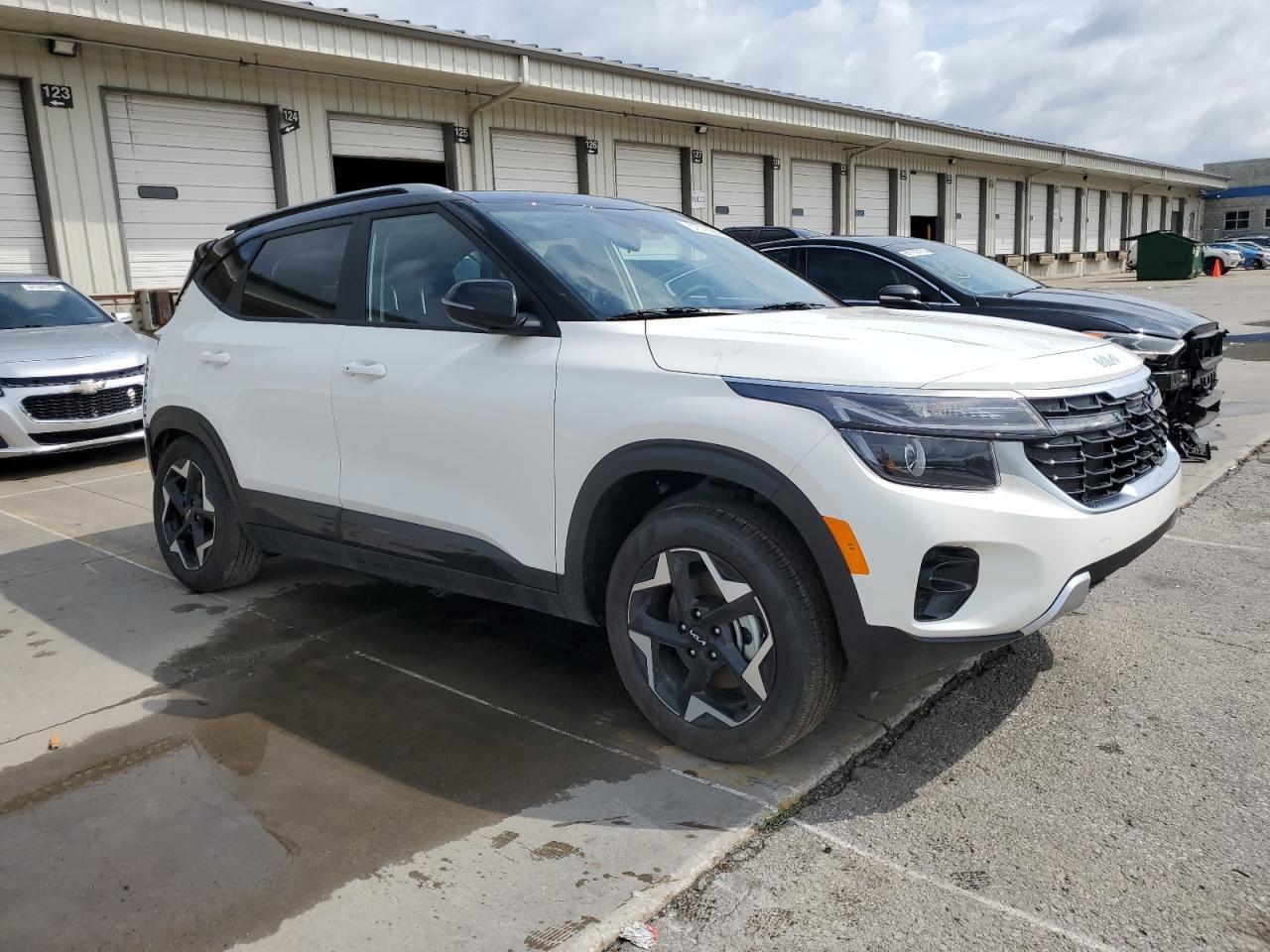 2025 Kia Seltos S - Фото 4
