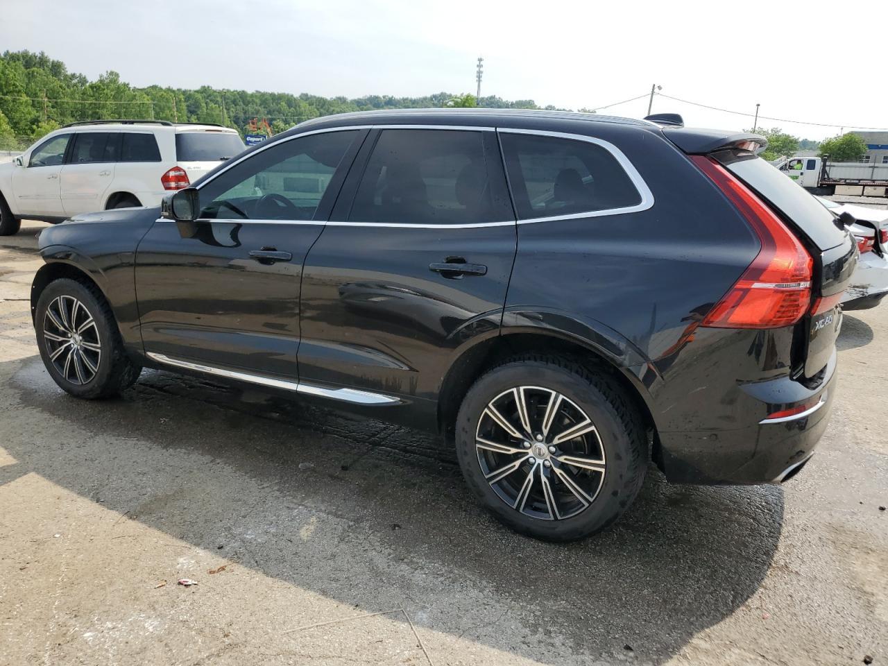 2018 Volvo Xc60 T5 Inscription - Image 2