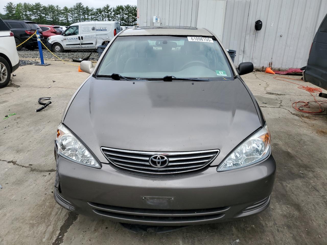 2005 Toyota Camry Le - Image 5