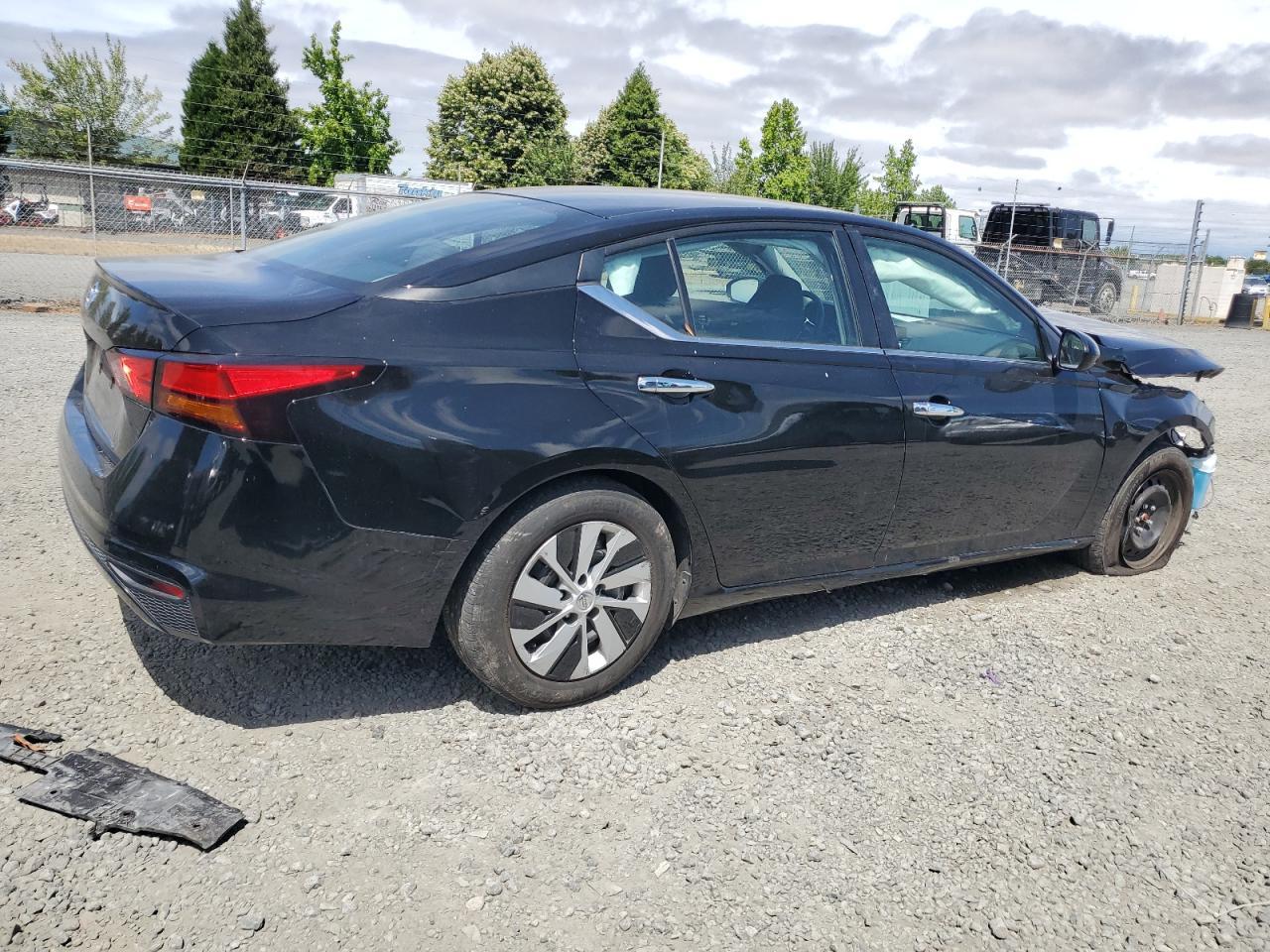 2022 Nissan Altima S - Фото 3