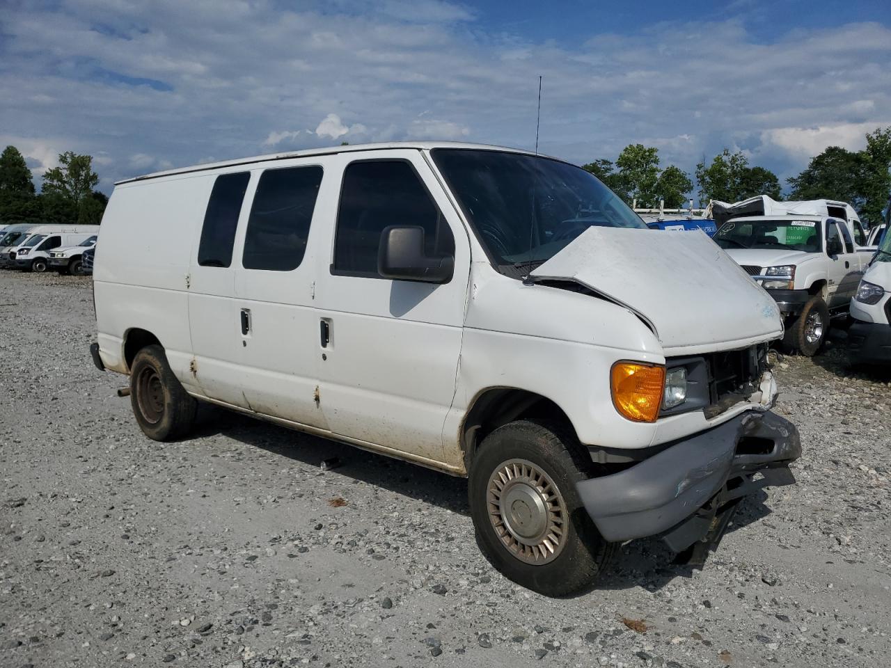2007 Ford Econoline E150 Van - Фото 4