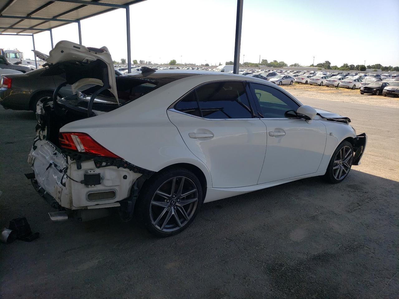 2016 Lexus Is 200T - Фото 3