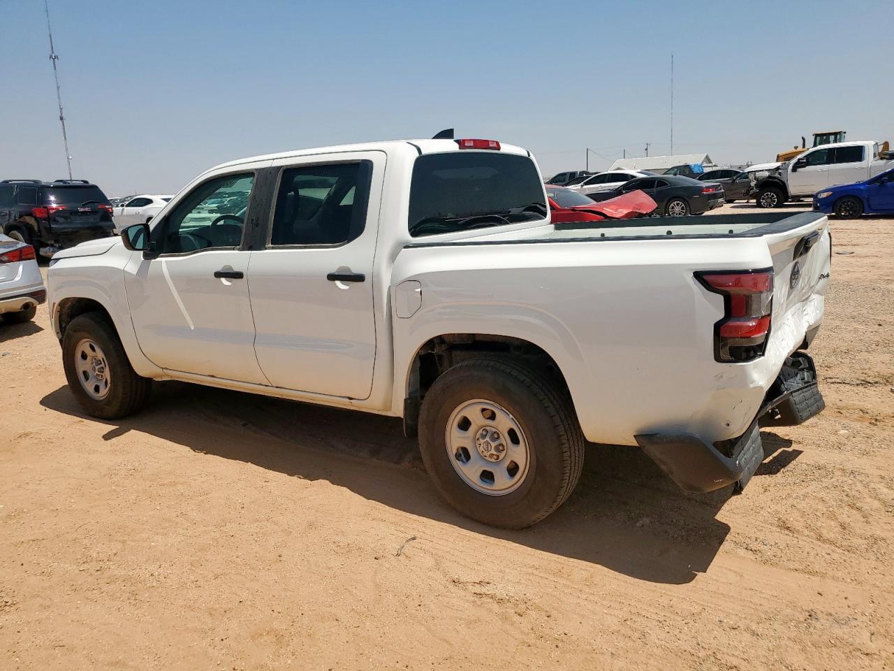 2024 Nissan Frontier S - Image 2