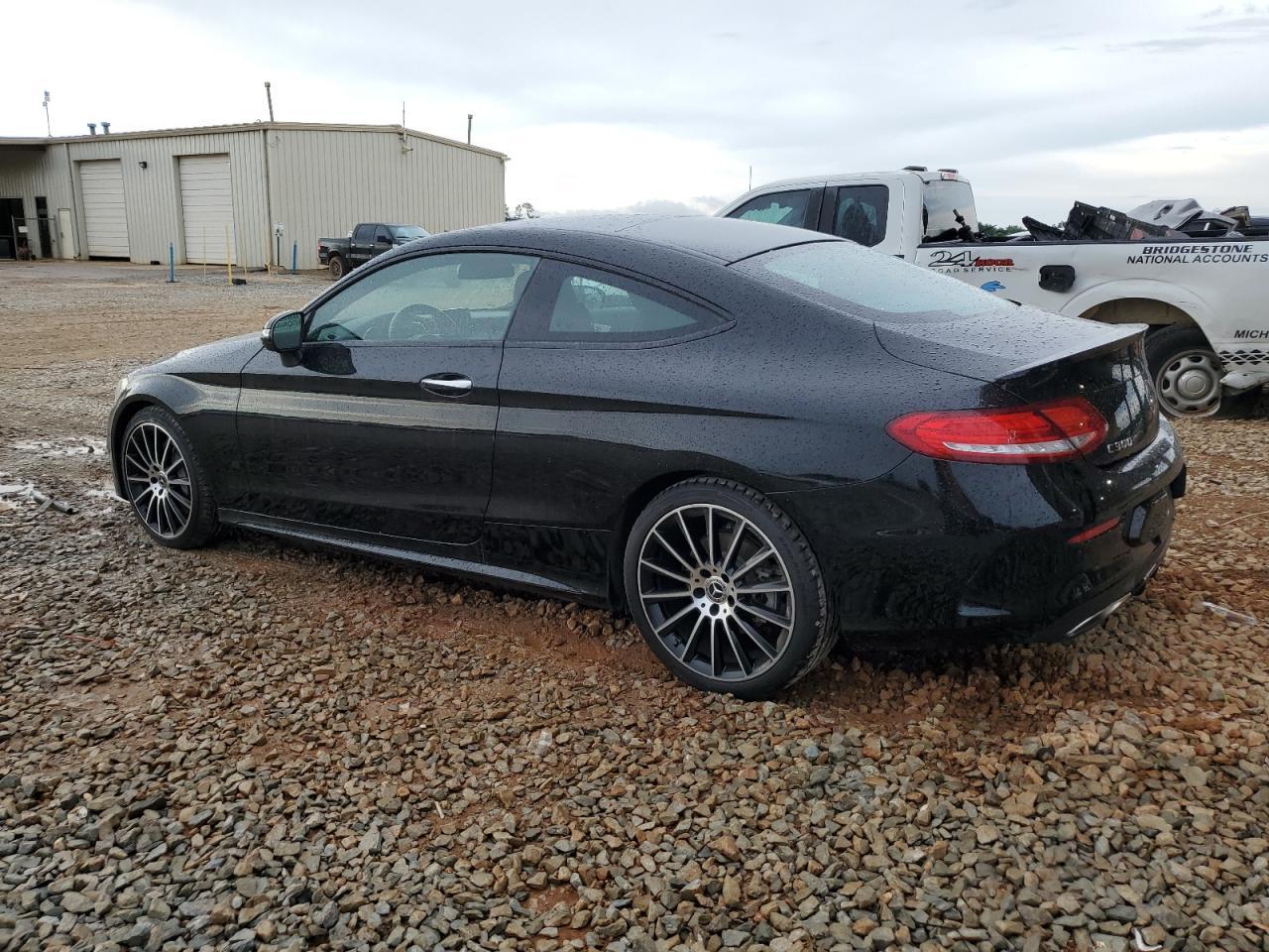 2018 Mercedes-Benz C 300 - Фото 2