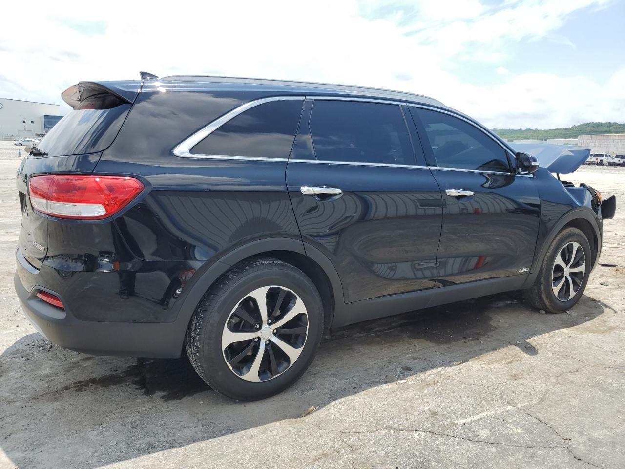 2017 Kia Sorento Ex - Image 3
