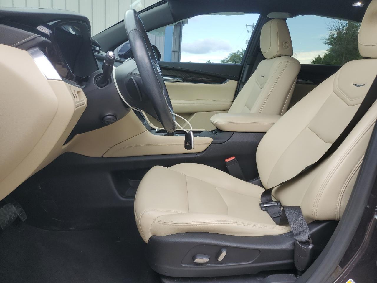 2018 Cadillac Xt4 - Image 7