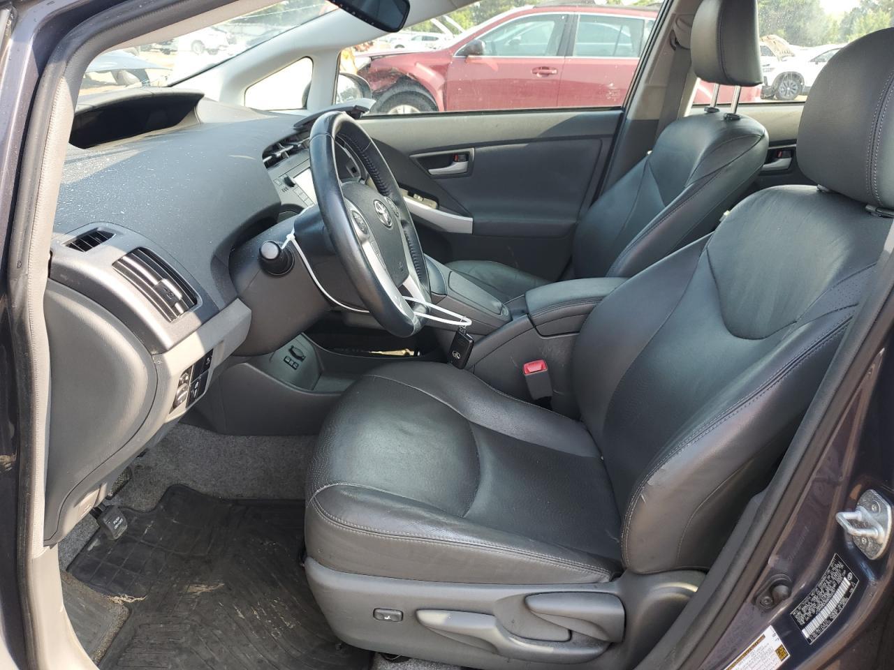 2011 Toyota Prius - Image 7