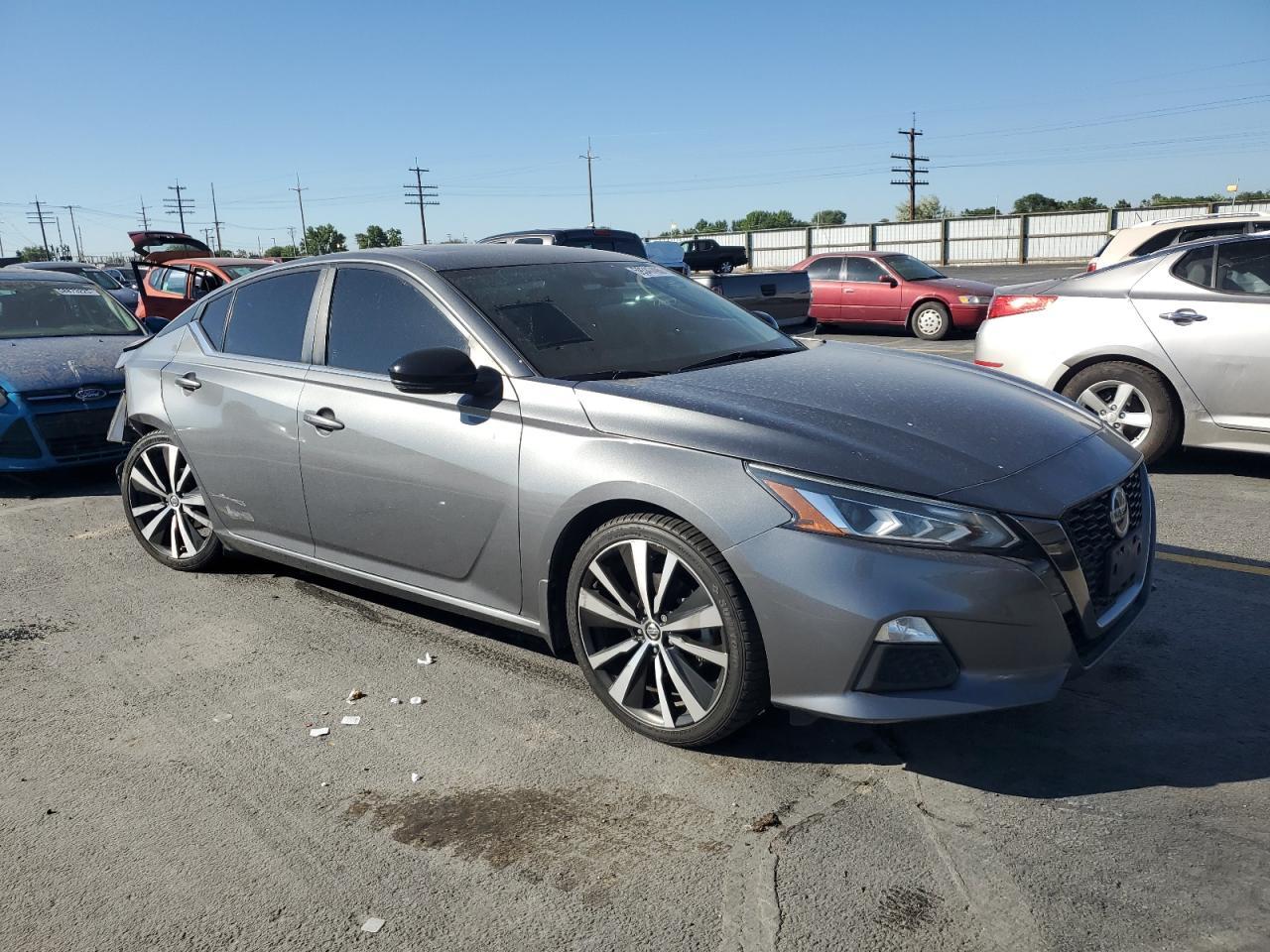 2020 Nissan Altima - Фото 4