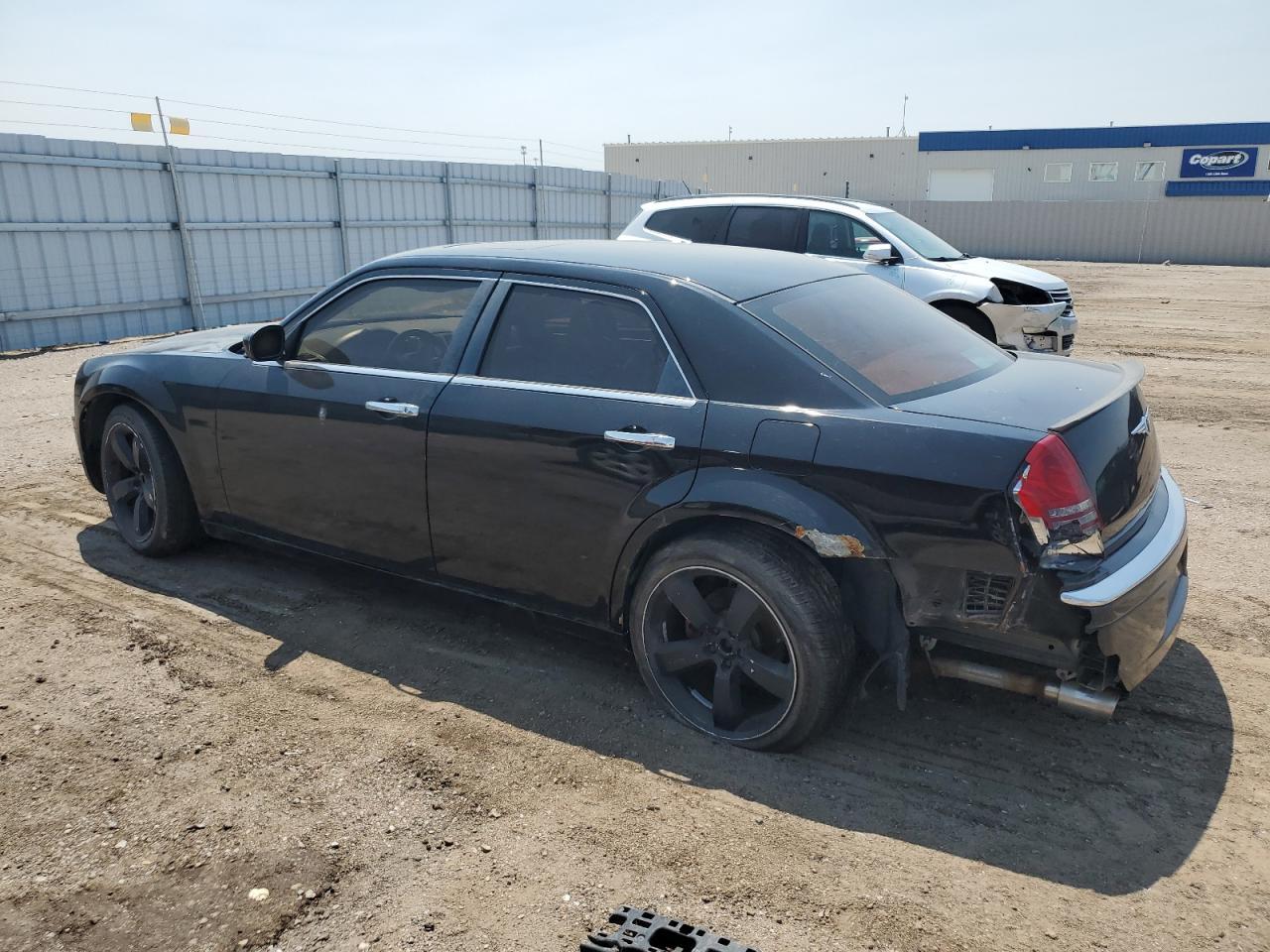 2006 Chrysler 300C - Image 2