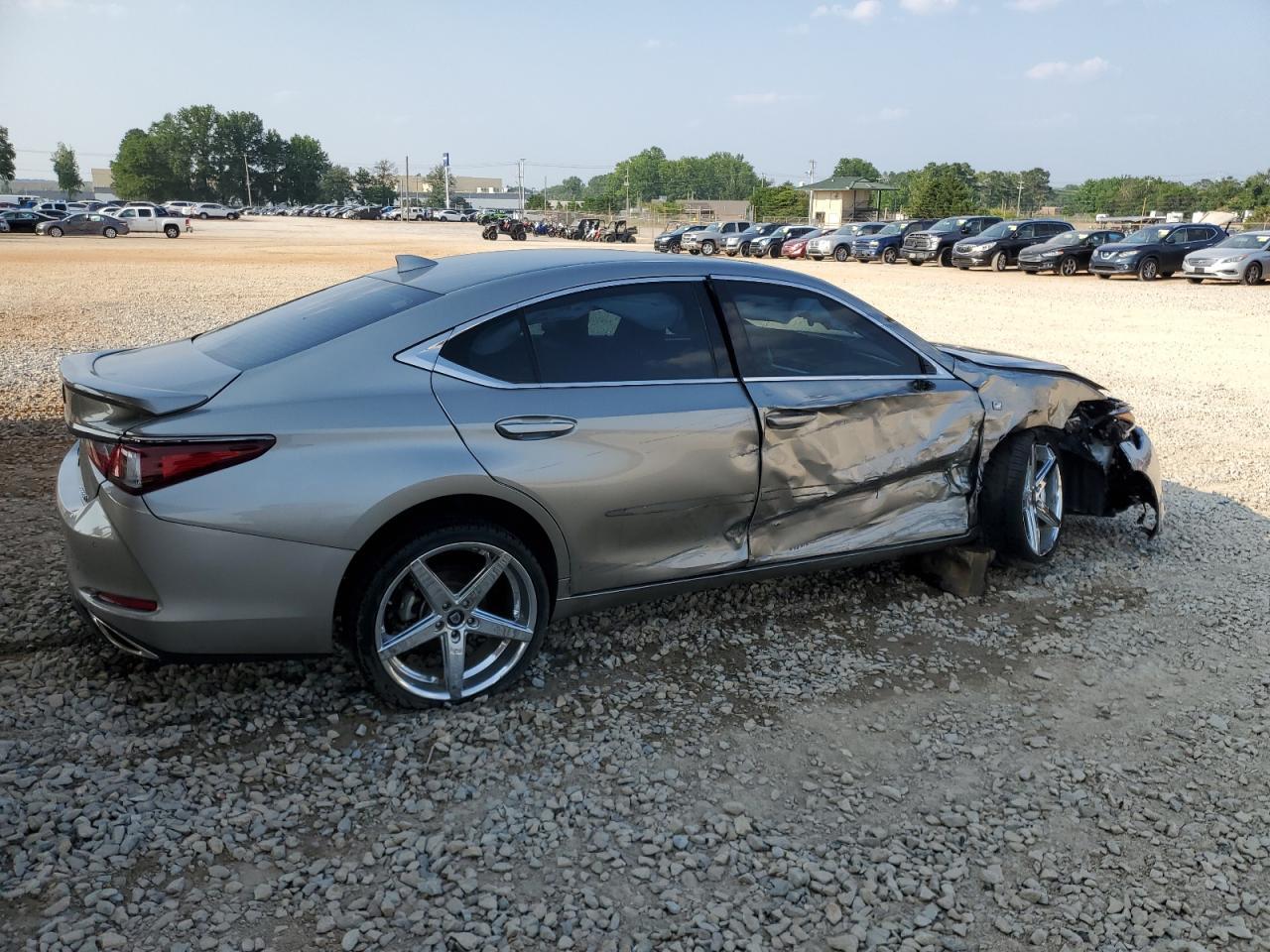 2021 Lexus Es 350 F Sport - Фото 3