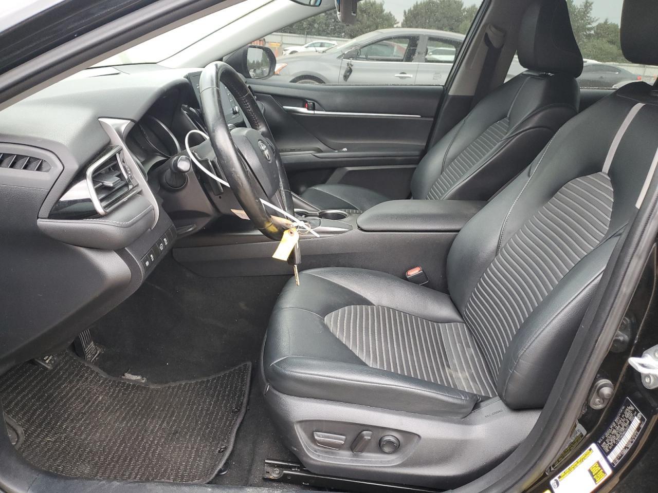 2021 Toyota Camry Se - Image 7