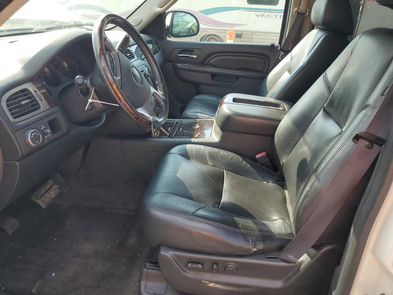 2011 GMC Yukon Denali - Фото 7