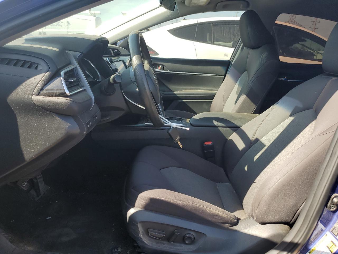 2018 Toyota Camry - Фото 7