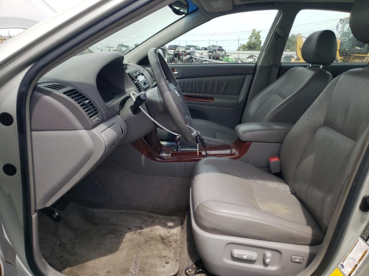 2005 Toyota Camry Le - Фото 7