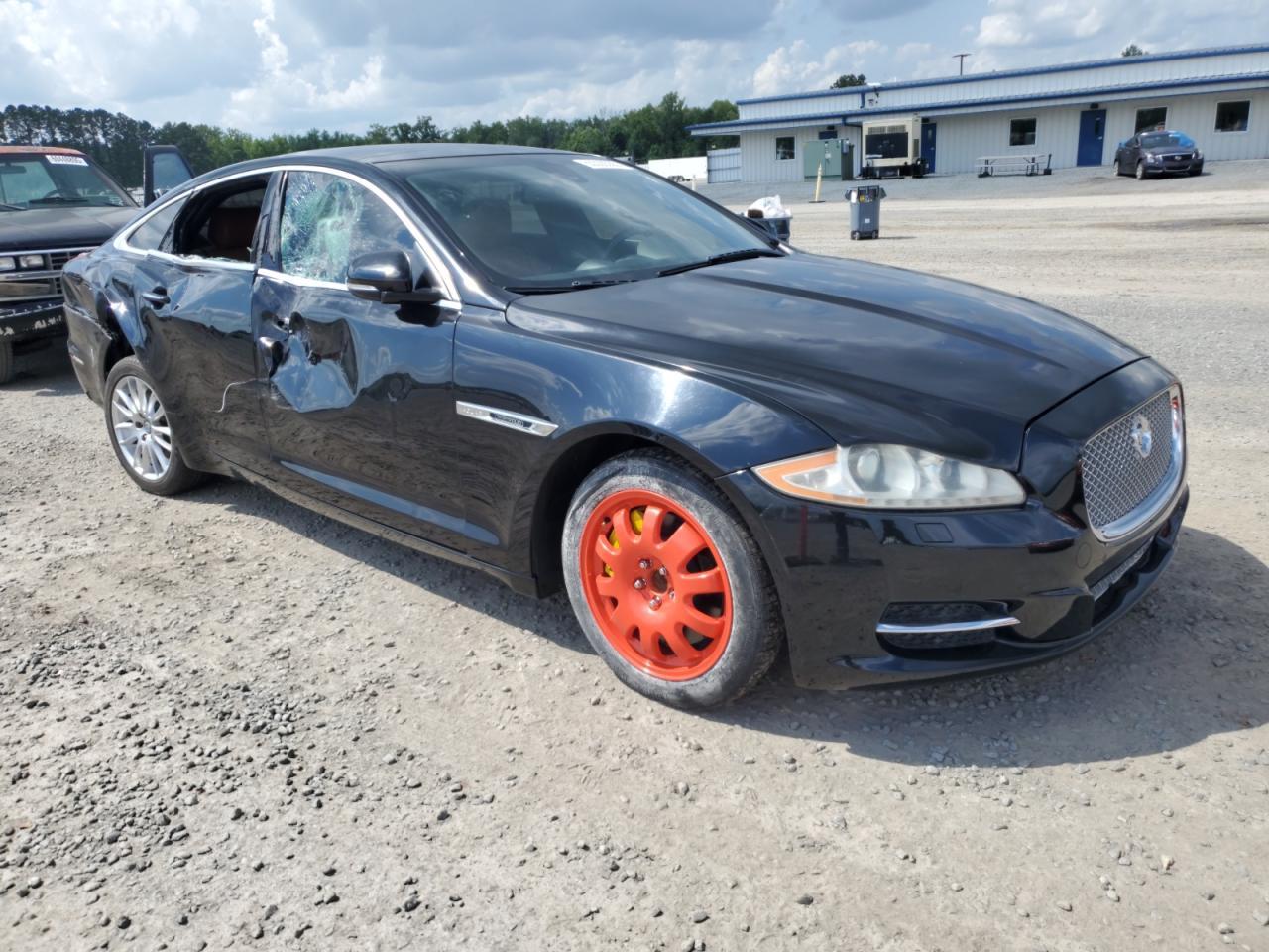 2012 Jaguar Xj - Image 4