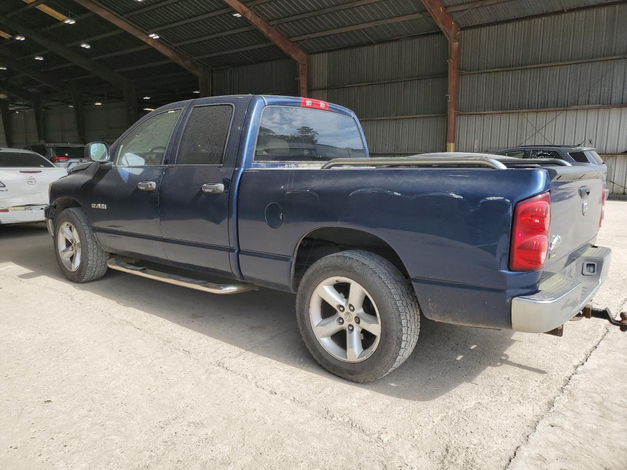 2008 Dodge Ram 1500 St - Фото 2