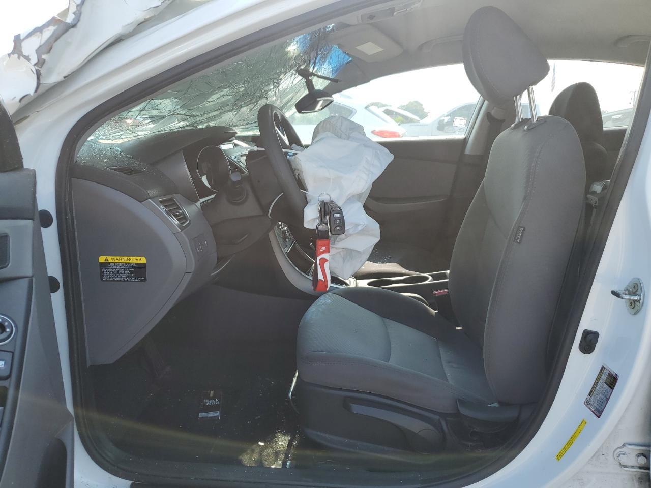2016 Hyundai Elantra Se - Image 7
