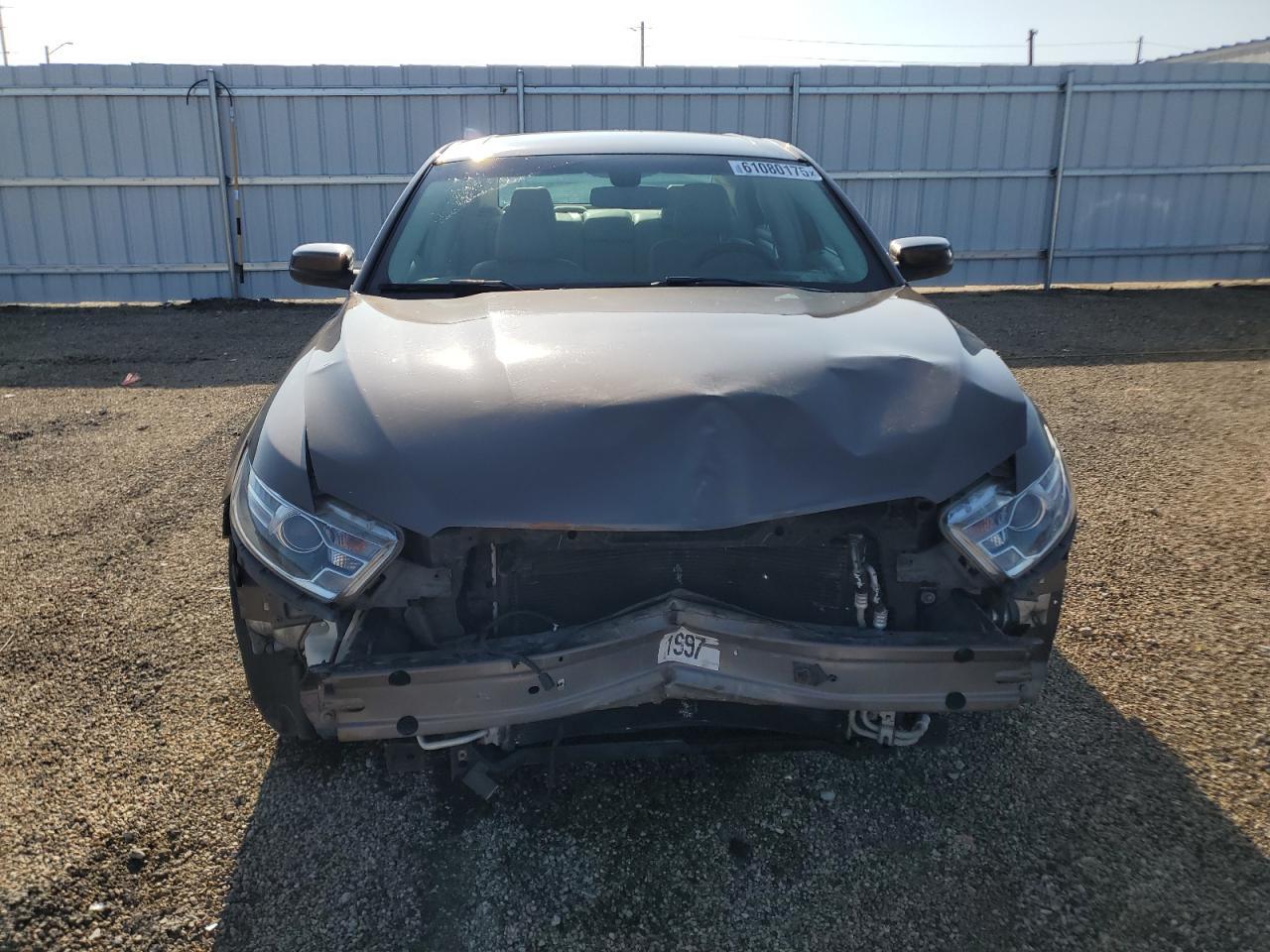 2015 Ford Taurus Sel - Image 5
