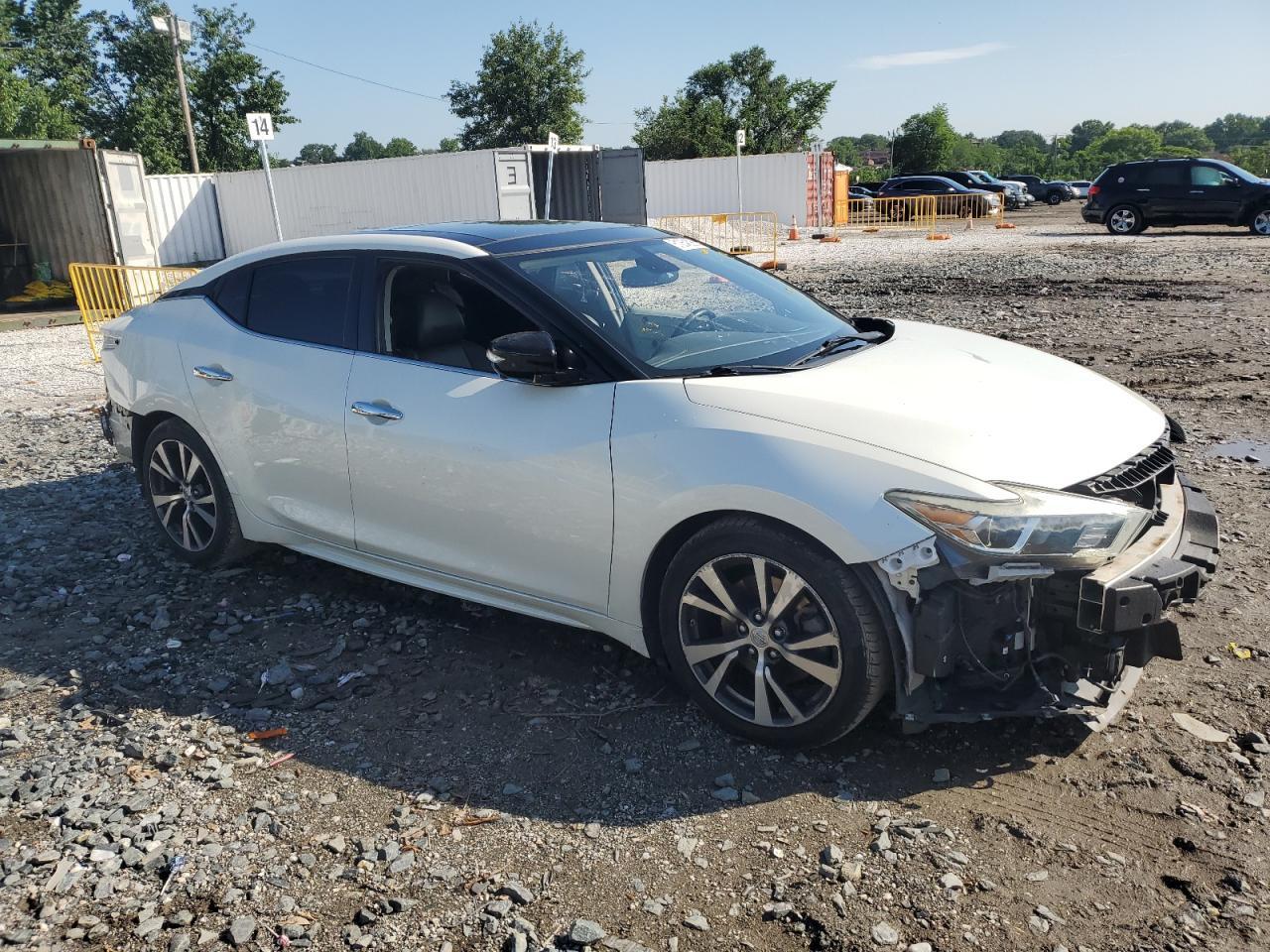 2017 Nissan Maxima 3.5S - Image 4