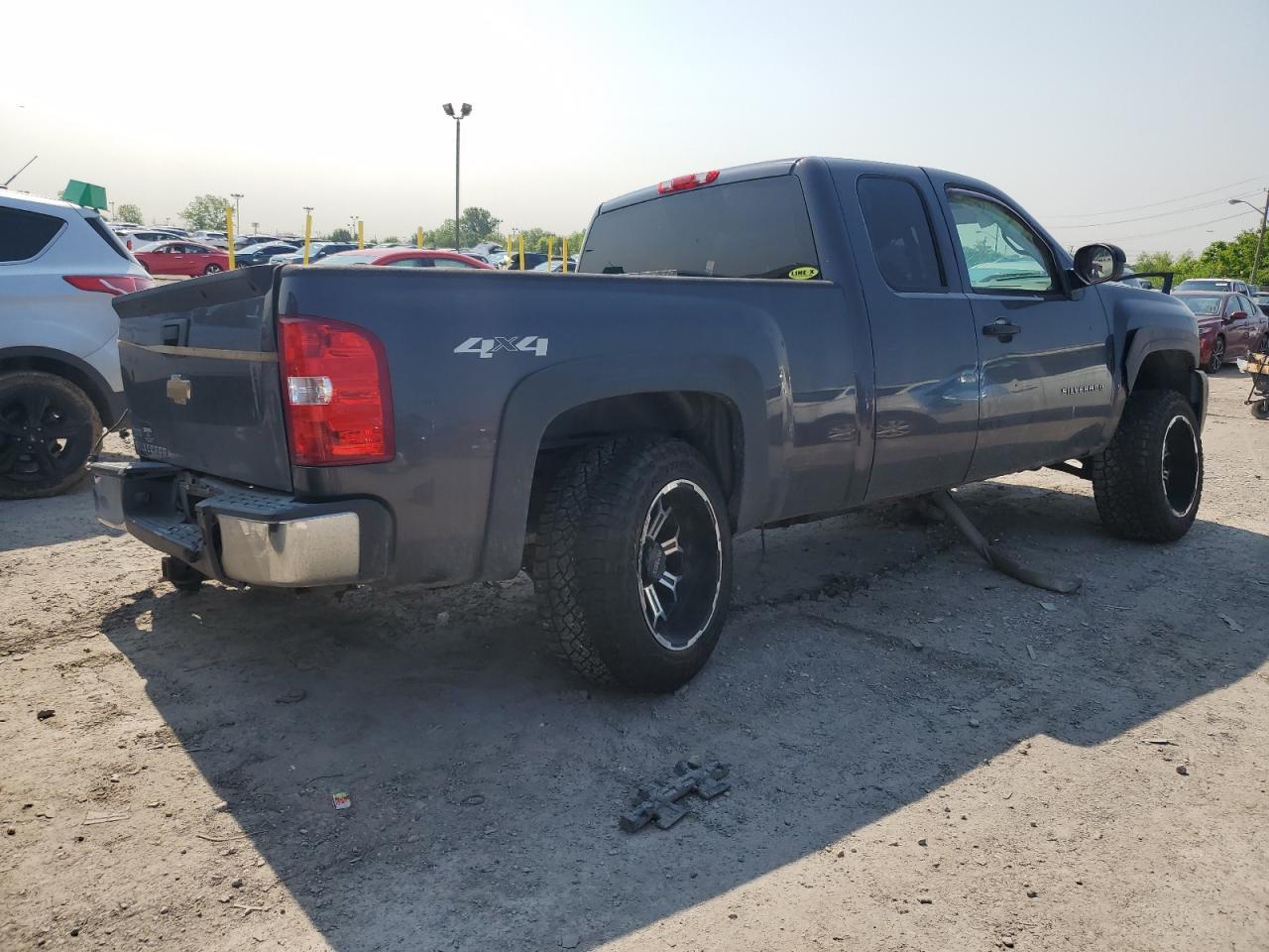 2011 Chevrolet Silverado K1500 - Фото 3